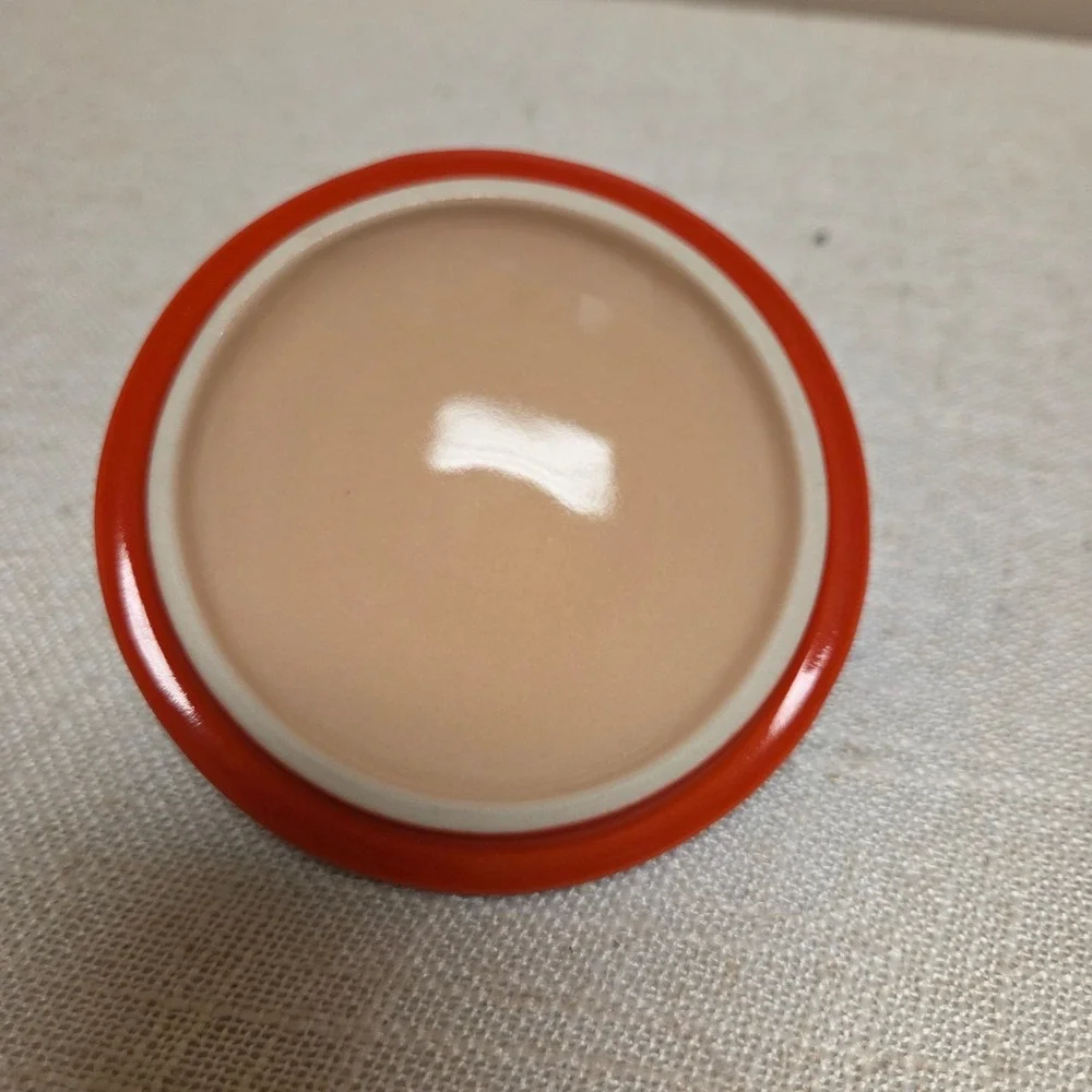 Le Creuset 8oz Petite Round Casserole Mini Cocotte Red Stoneware with Lid - Picture 13 of 13